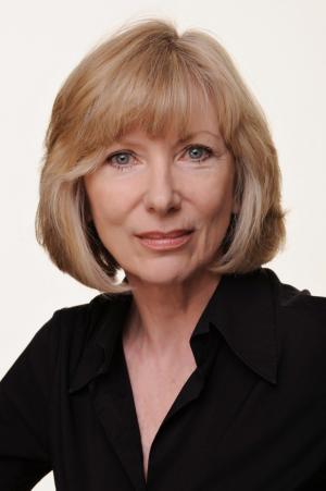  Claudia Kaufmann